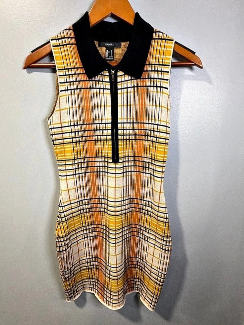 Forever 21 Plaid Mini Dress in Yellow & Black Size Small